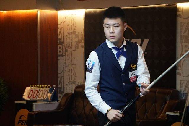 而拉金恰恰