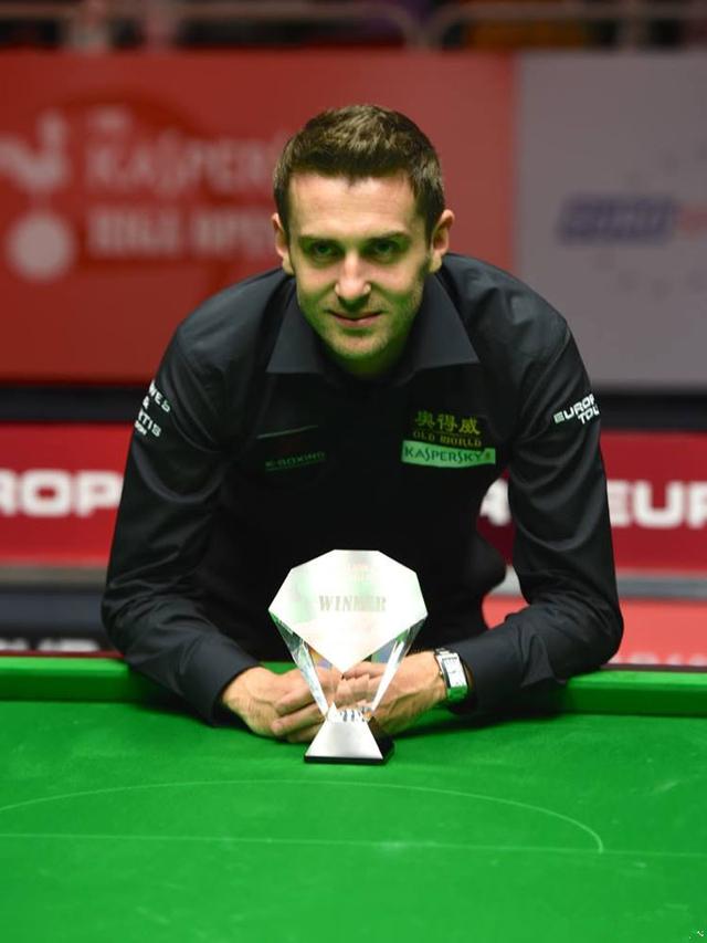 然凭借团队 然凭借团队