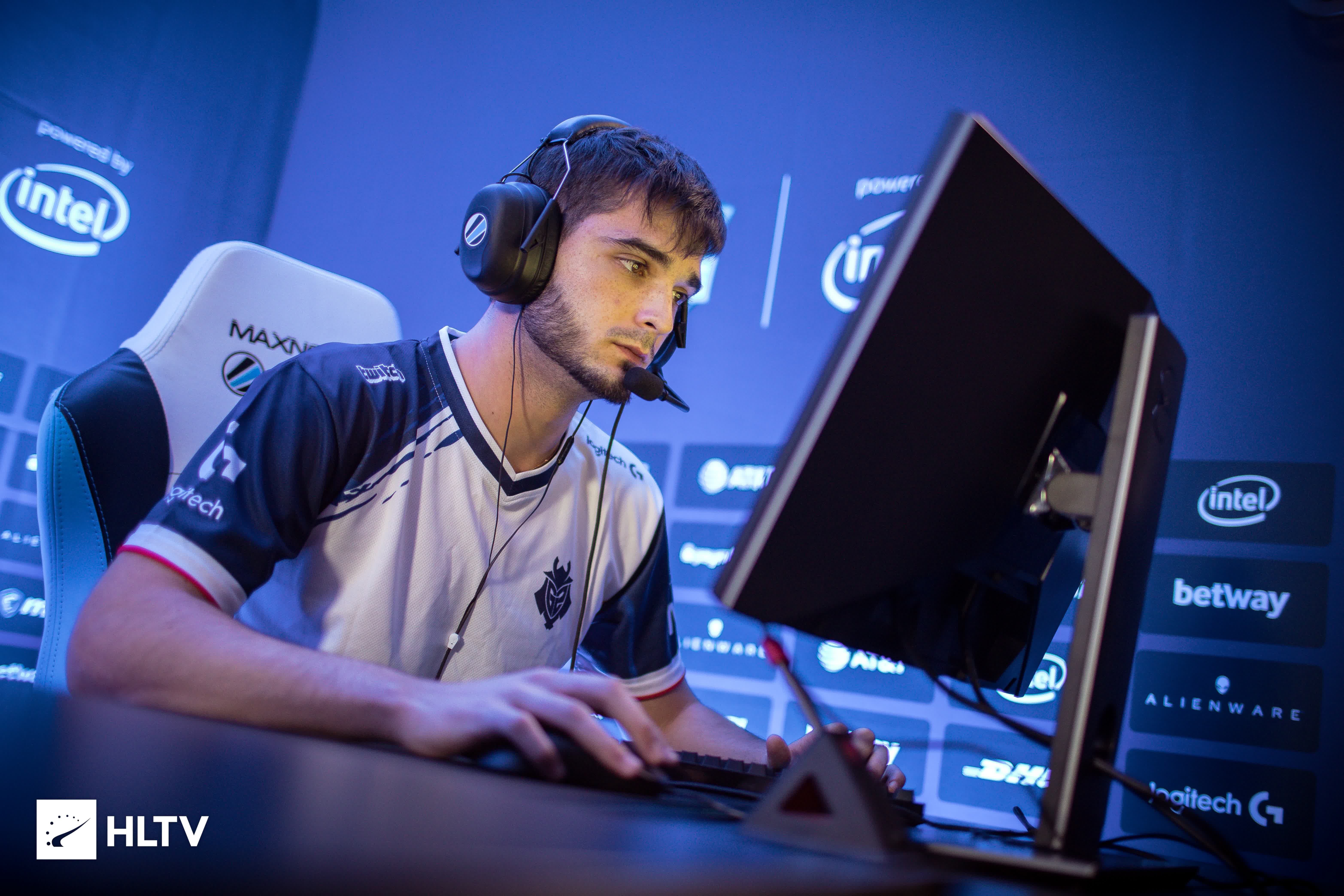 吸引了大量 吸引了大量