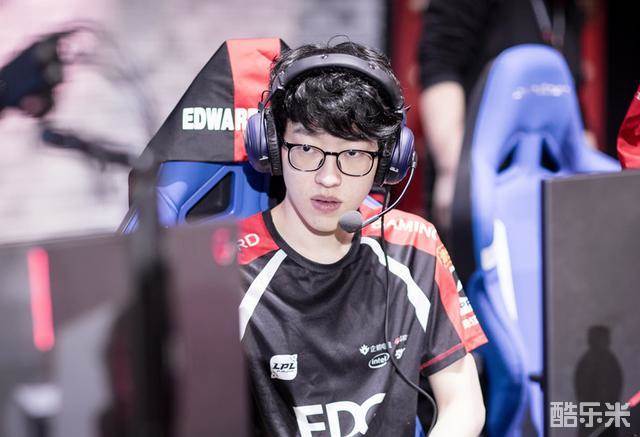 实现他们的 实现他们的