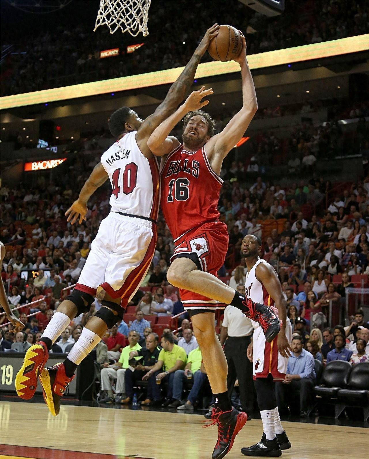 胁克罗地亚 胁克罗地亚